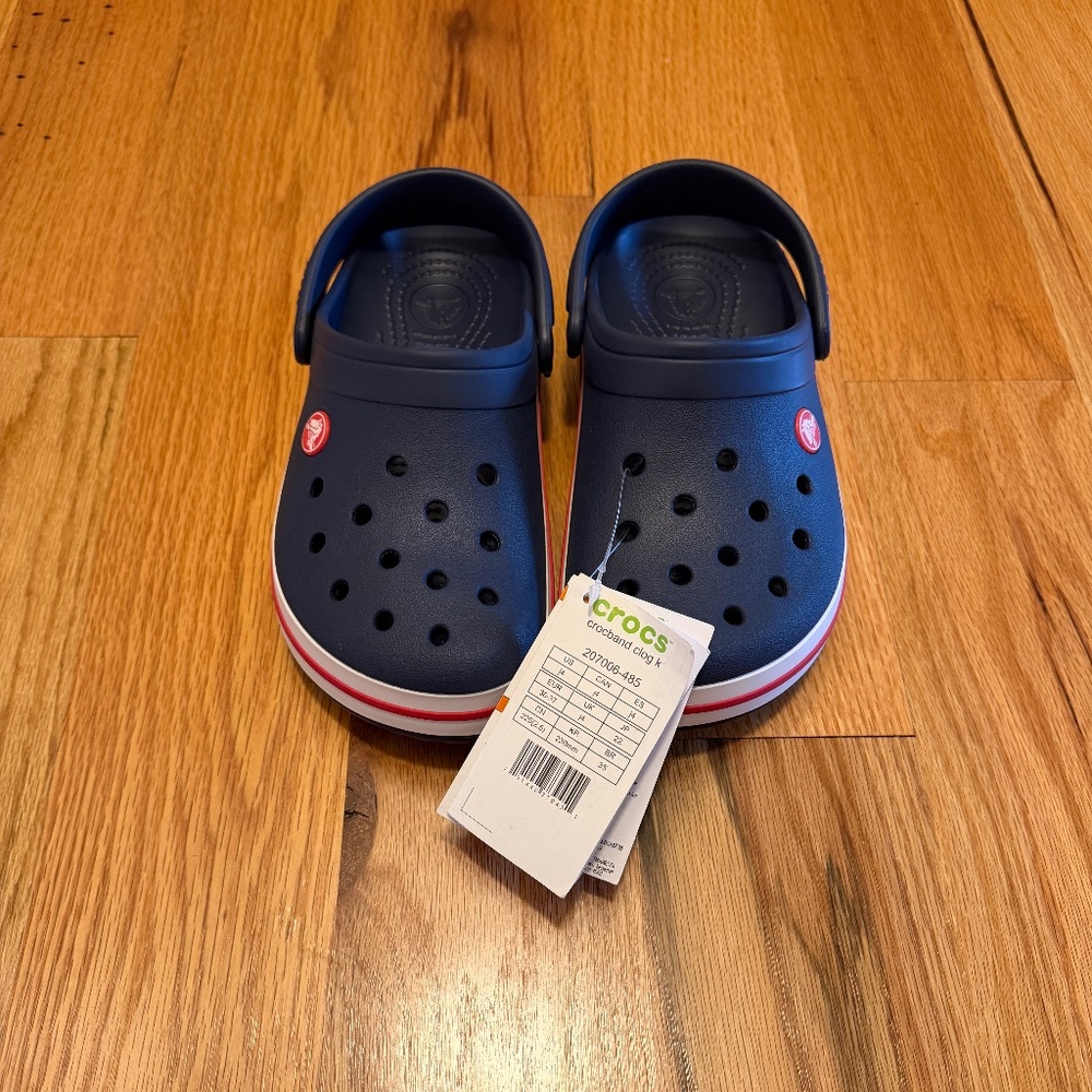NWT Navy Crocband Crocs - Big Kid 4
